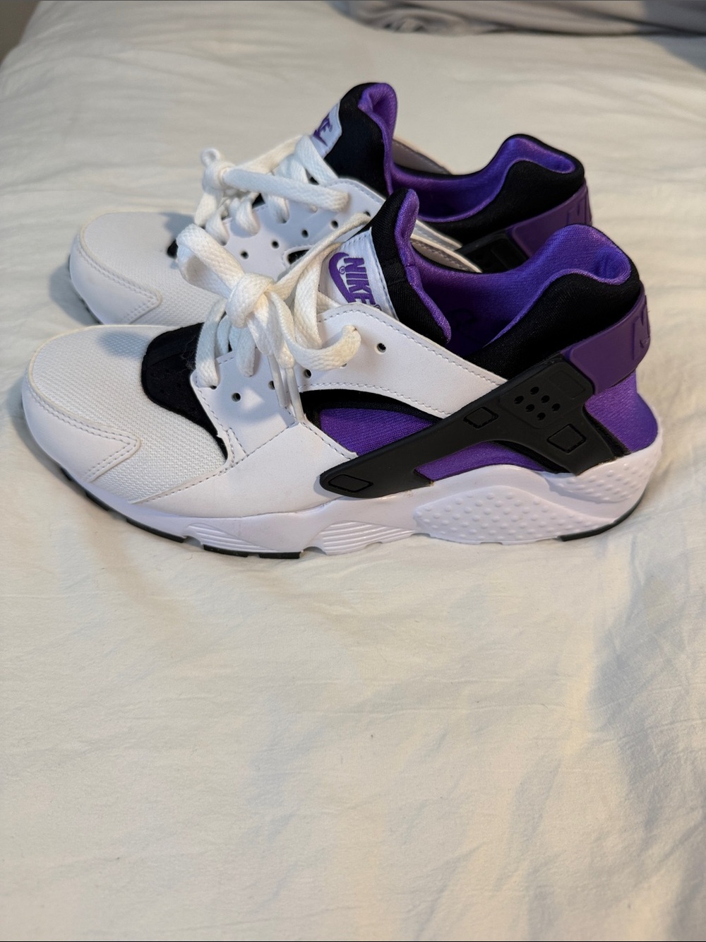 Nike White Black Purple Athletic Sneakers Size 7Y - Picture 3 of 6